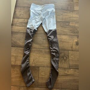 Alo Yoga Airbrush High Waisted Highlight Goddess Leggings
